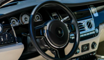 
										Rolls Royce Wraith 2015 lleno									