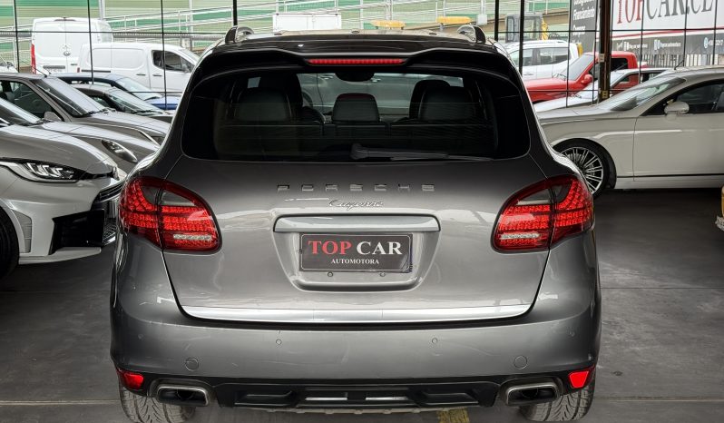 
								Porsche Cayenne año 2012 lleno									