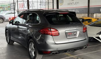 
										Porsche Cayenne año 2012 lleno									