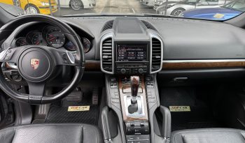 
										Porsche Cayenne año 2012 lleno									