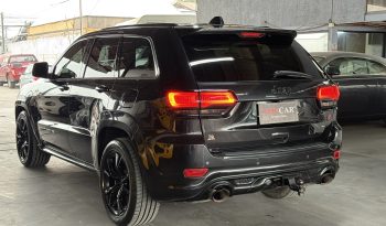 
										Jeep Grand Cherokee SRT8 año 2014 lleno									