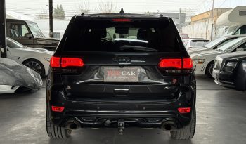 
										Jeep Grand Cherokee SRT8 año 2014 lleno									