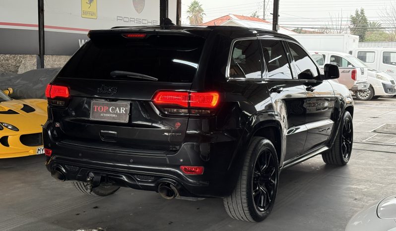 
								Jeep Grand Cherokee SRT8 año 2014 lleno									