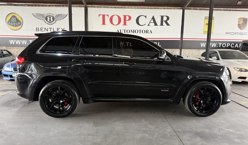 
								Jeep Grand Cherokee SRT8 año 2014 lleno									