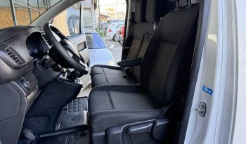 
										Peugeot Expert 2024 lleno									