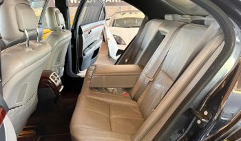 
										Mercedes Benz S500 año 2008 lleno									