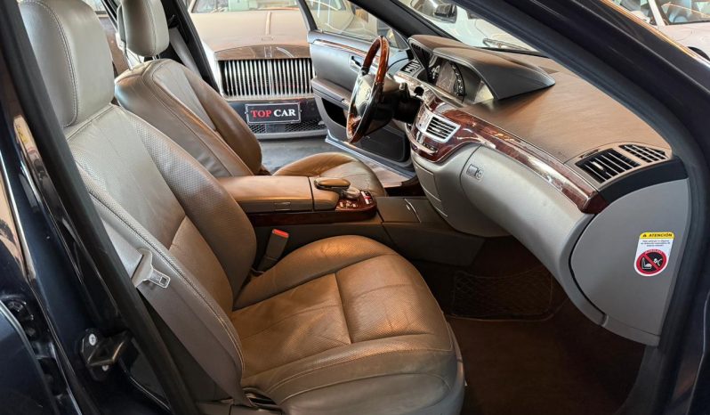 
								Mercedes Benz S500 año 2008 lleno									