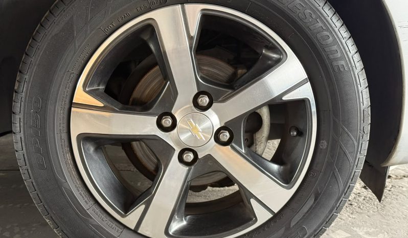 
								Chevrolet Prisma 1.4 año 2019 lleno									