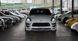 Porsche Macan GTS 2017