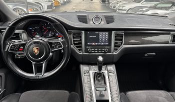 
										Porsche Macan GTS 2017 lleno									