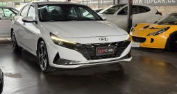 Hyundai Elantra 2022