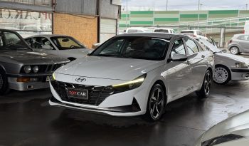 
										Hyundai Elantra 2022 lleno									