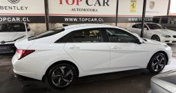 Hyundai Elantra 2022
