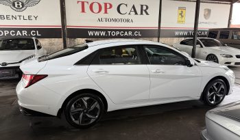 
										Hyundai Elantra 2022 lleno									