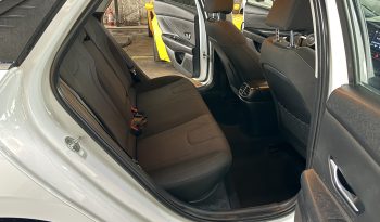 
										Hyundai Elantra 2022 lleno									