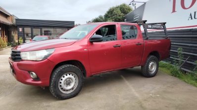 TOYOTA HILUX DX 4X4 2.4 Turbo Diesel 2019