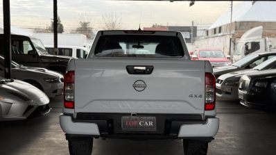 Nissan Navara 4WD año 2024