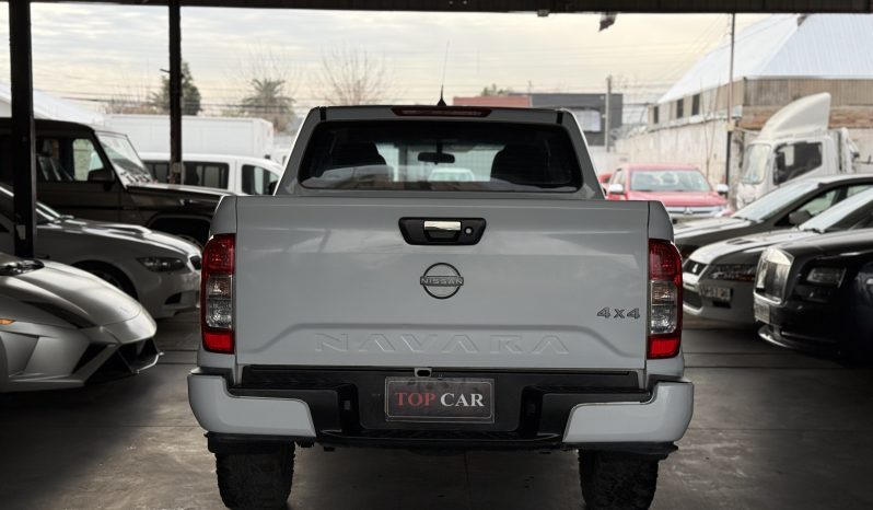 
								Nissan Navara 4WD año 2024 lleno									