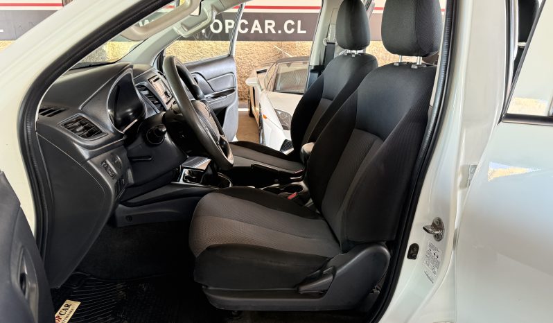 
								Mitsubishi L200 Katana 2021 lleno									