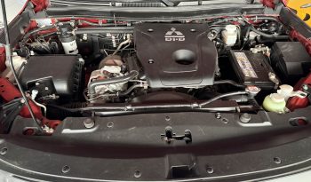 
										Mitsubishi L200 Katana 4X4 2022 lleno									