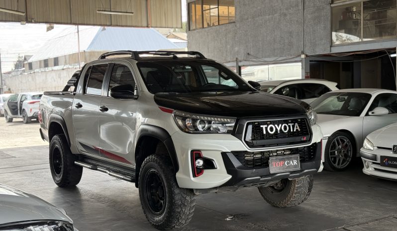 Toyota Hilux Gr Sport — foto 3 de 17