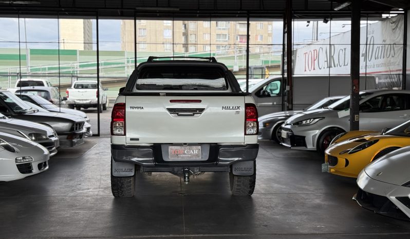 Toyota Hilux Gr Sport — foto 5 de 17