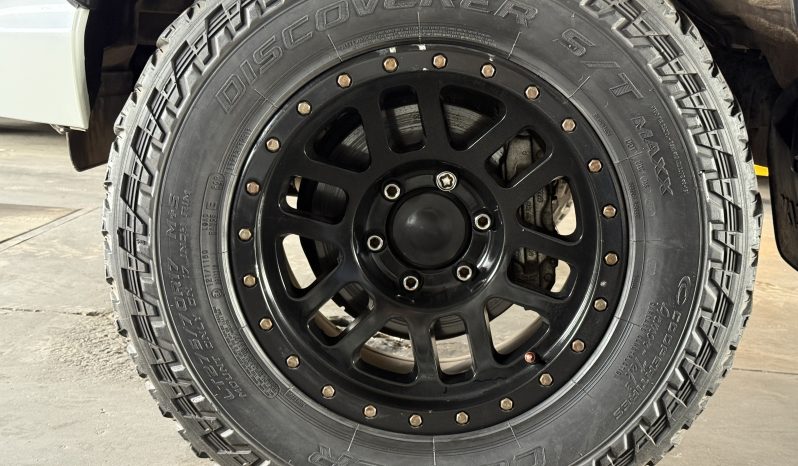 Toyota Hilux Gr Sport — foto 7 de 17