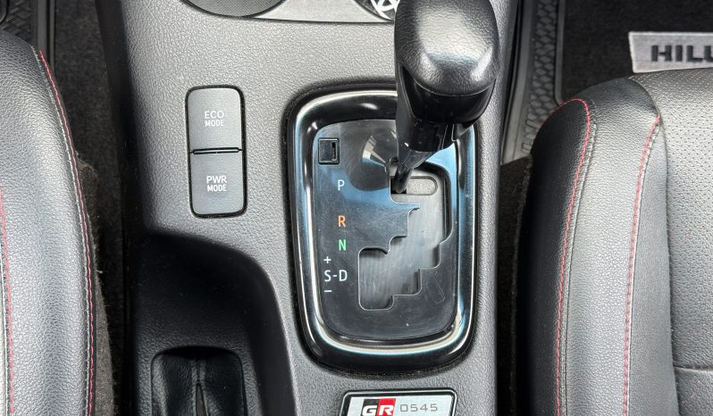 Toyota Hilux Gr Sport — foto 14 de 17