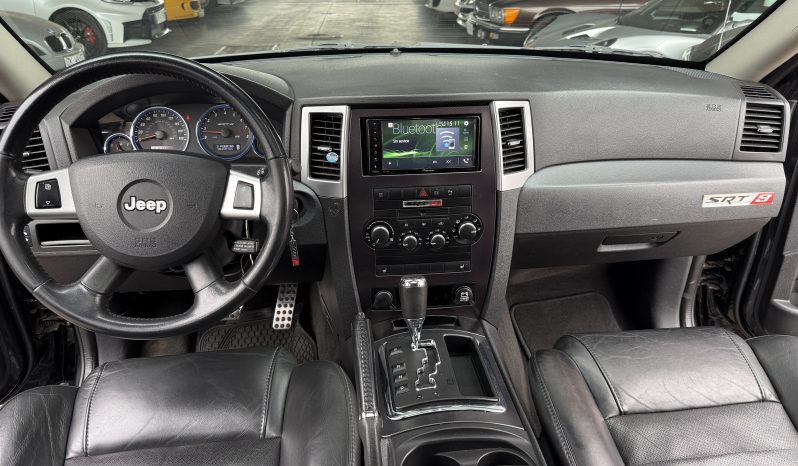
								Jeep Grand Cherokee ST8 año 2009 lleno									