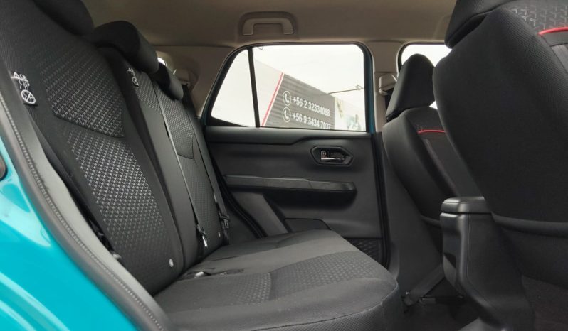 
								Toyota Raize E 2023 lleno									