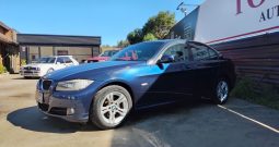 BMW 320i 2.0 Automático 2011